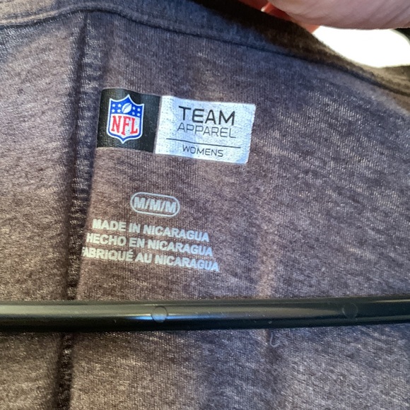 Packer Tee - Picture 2 of 3